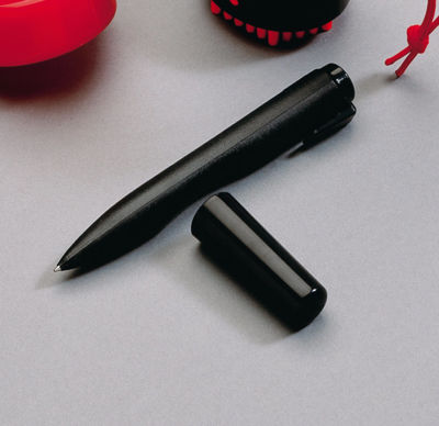 Show details for Penni léttur Mynd Penni léttur